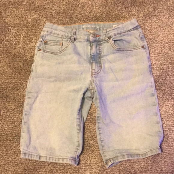 Jean shorts - Picture 1 of 4